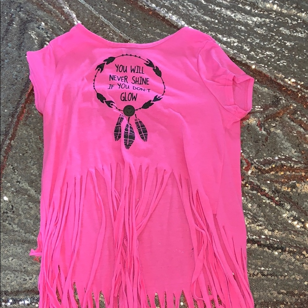 Pink cropped shirt
